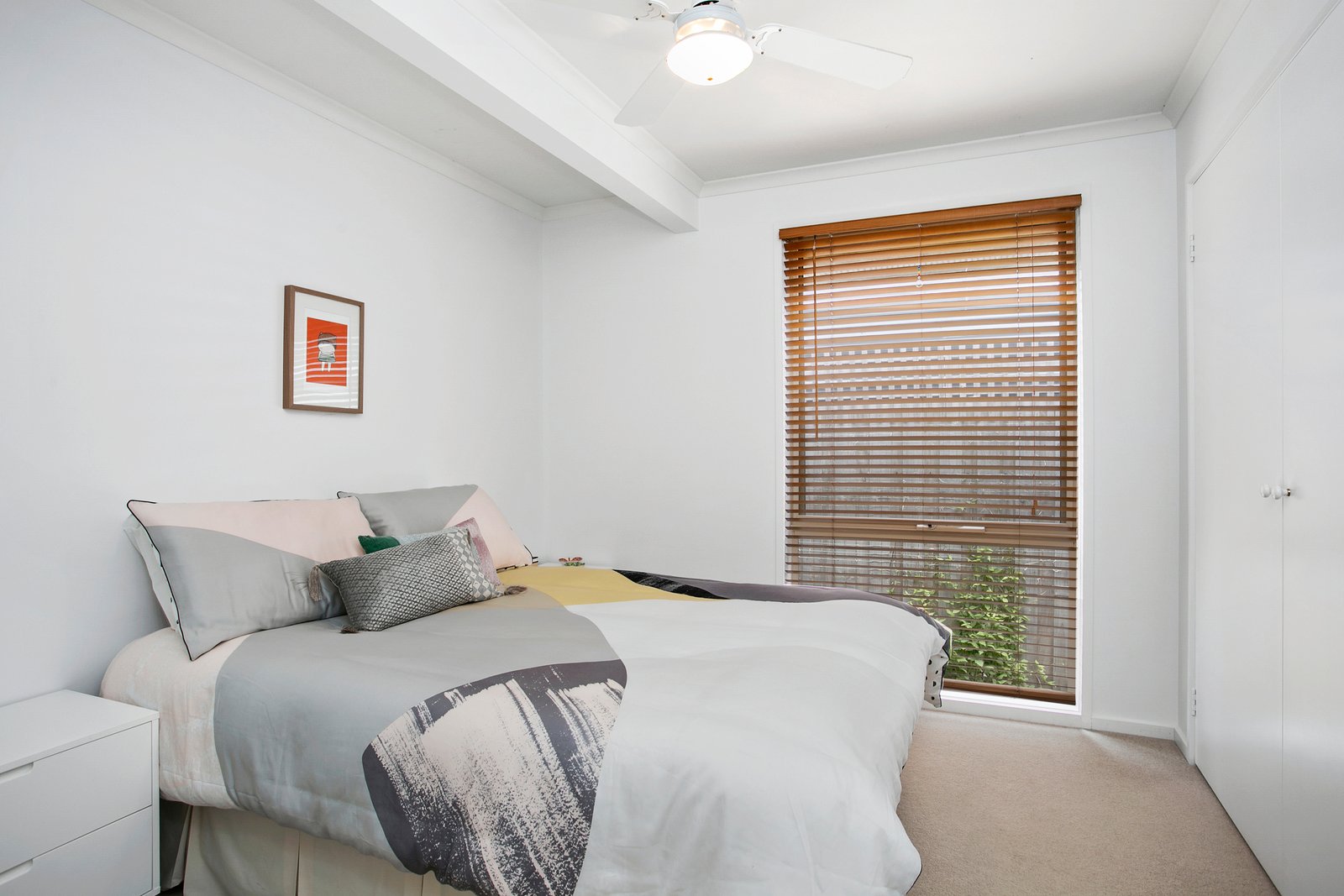 Property Gallery Thumbnail 8