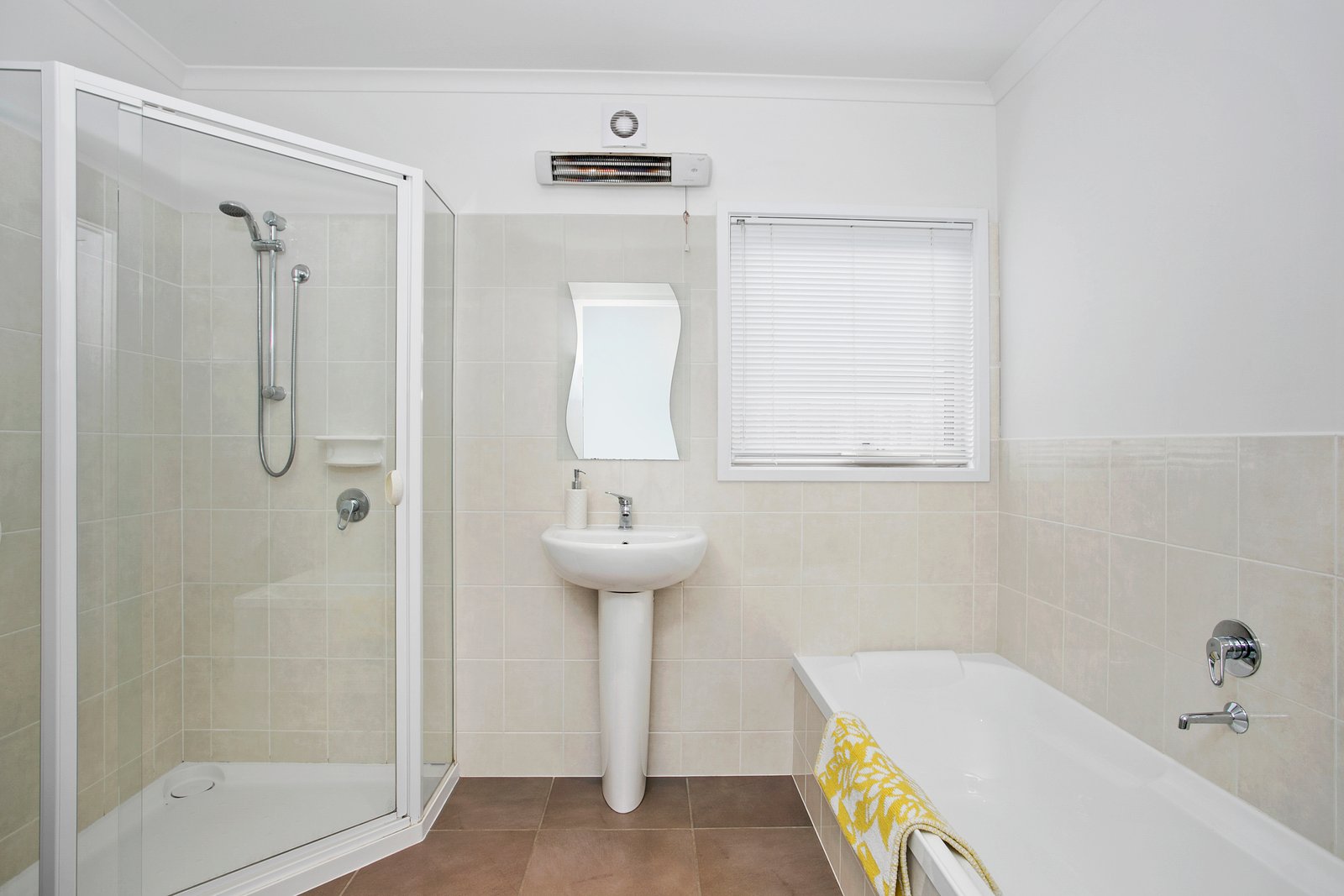 Property Gallery Thumbnail 9