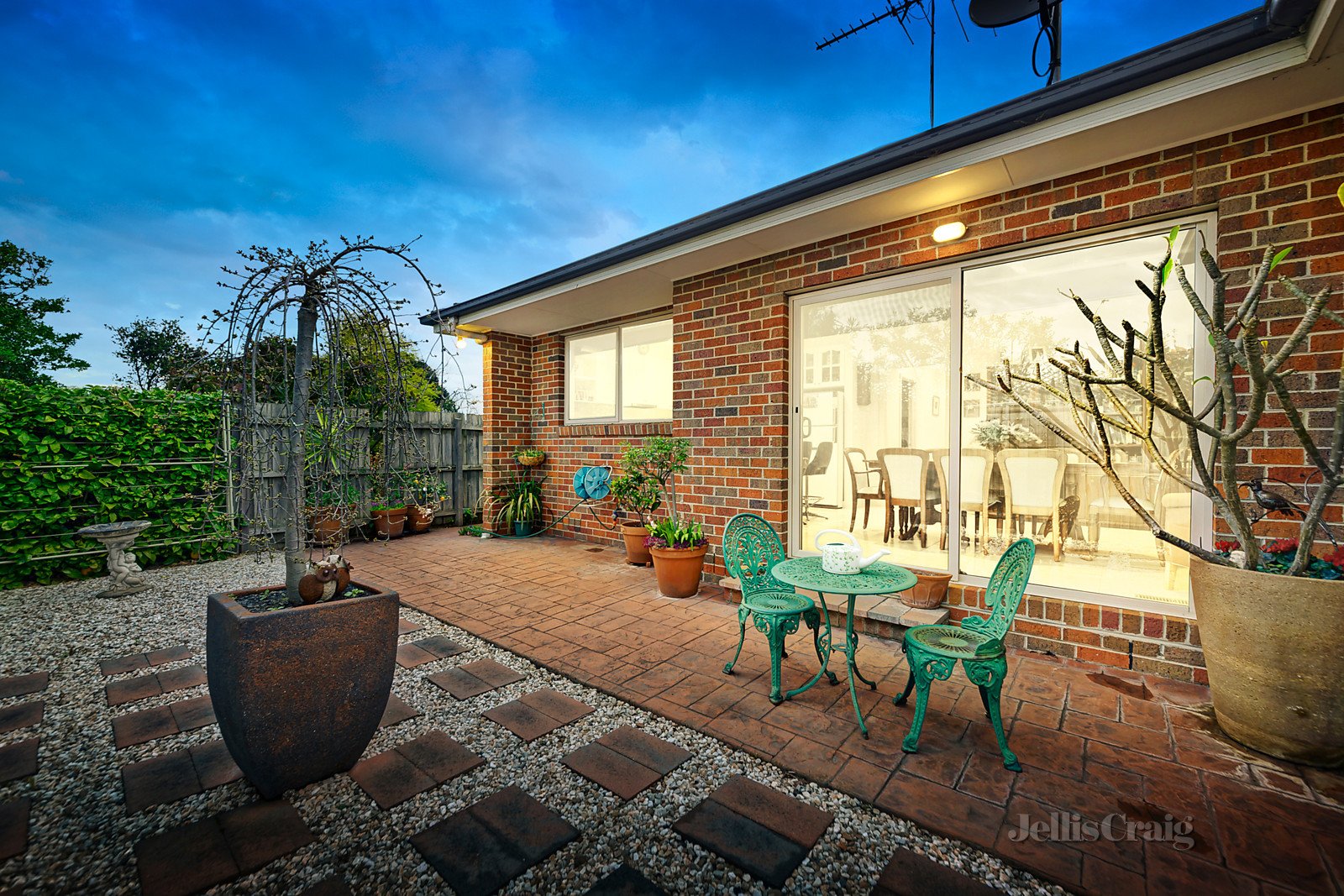 6 Gallery Place, Mount Waverley image 10