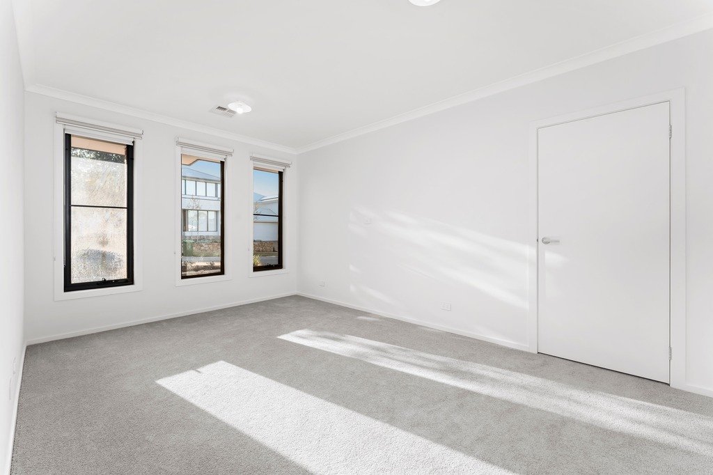 6 Gallivan Circuit, Lilydale image 6