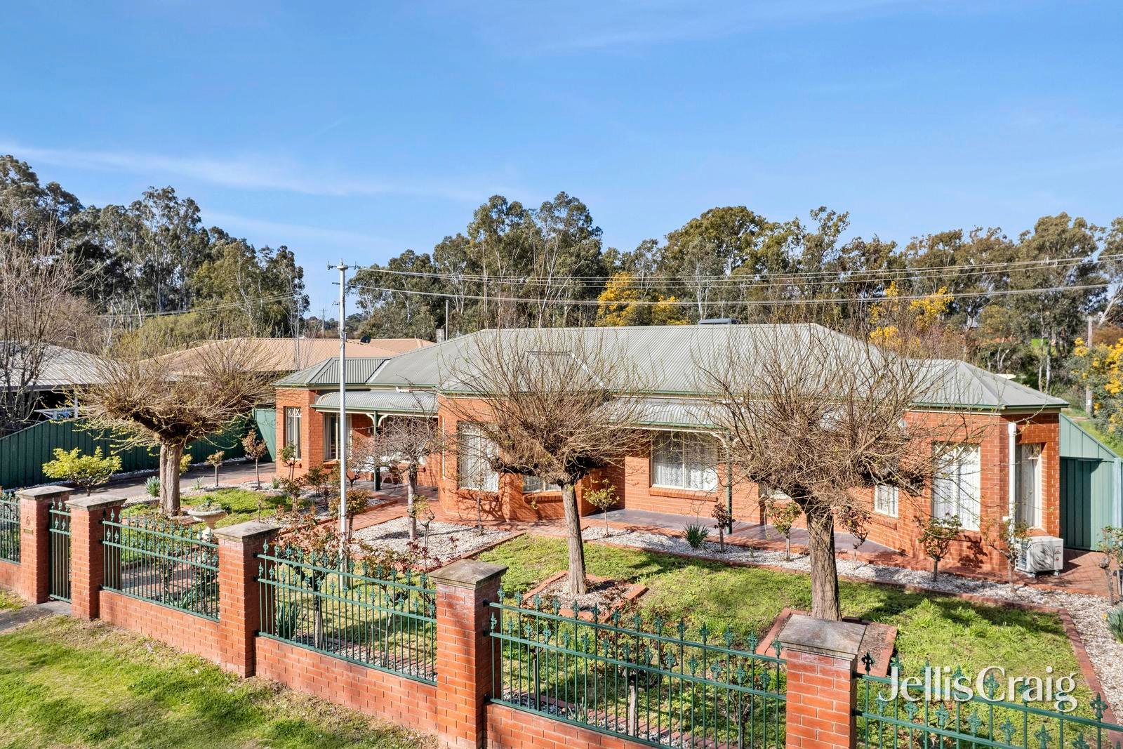 6 Gaulton Street, Castlemaine image 4