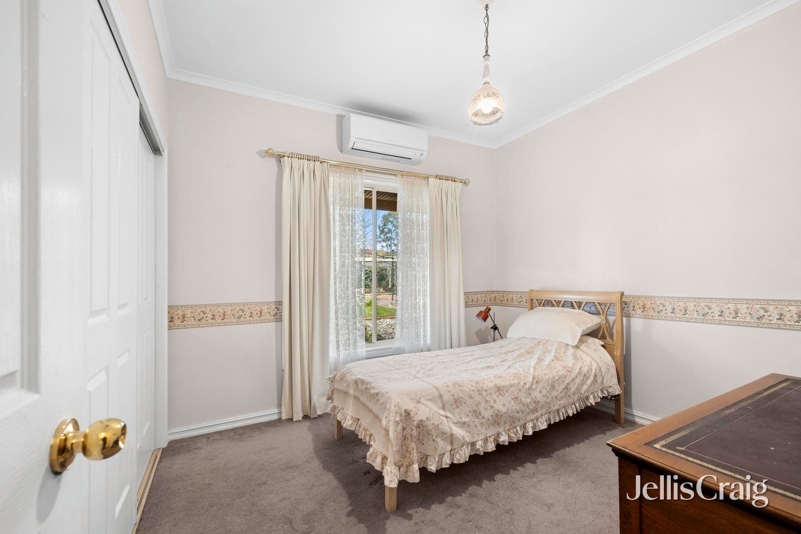 6 Gaulton Street, Castlemaine image 11