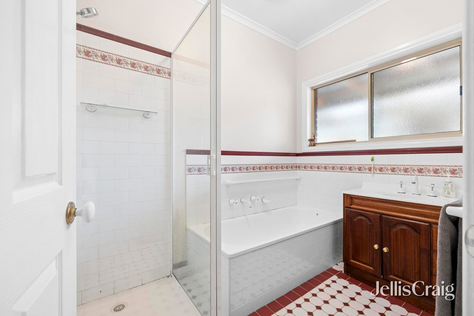 6 Gaulton Street, Castlemaine image 12
