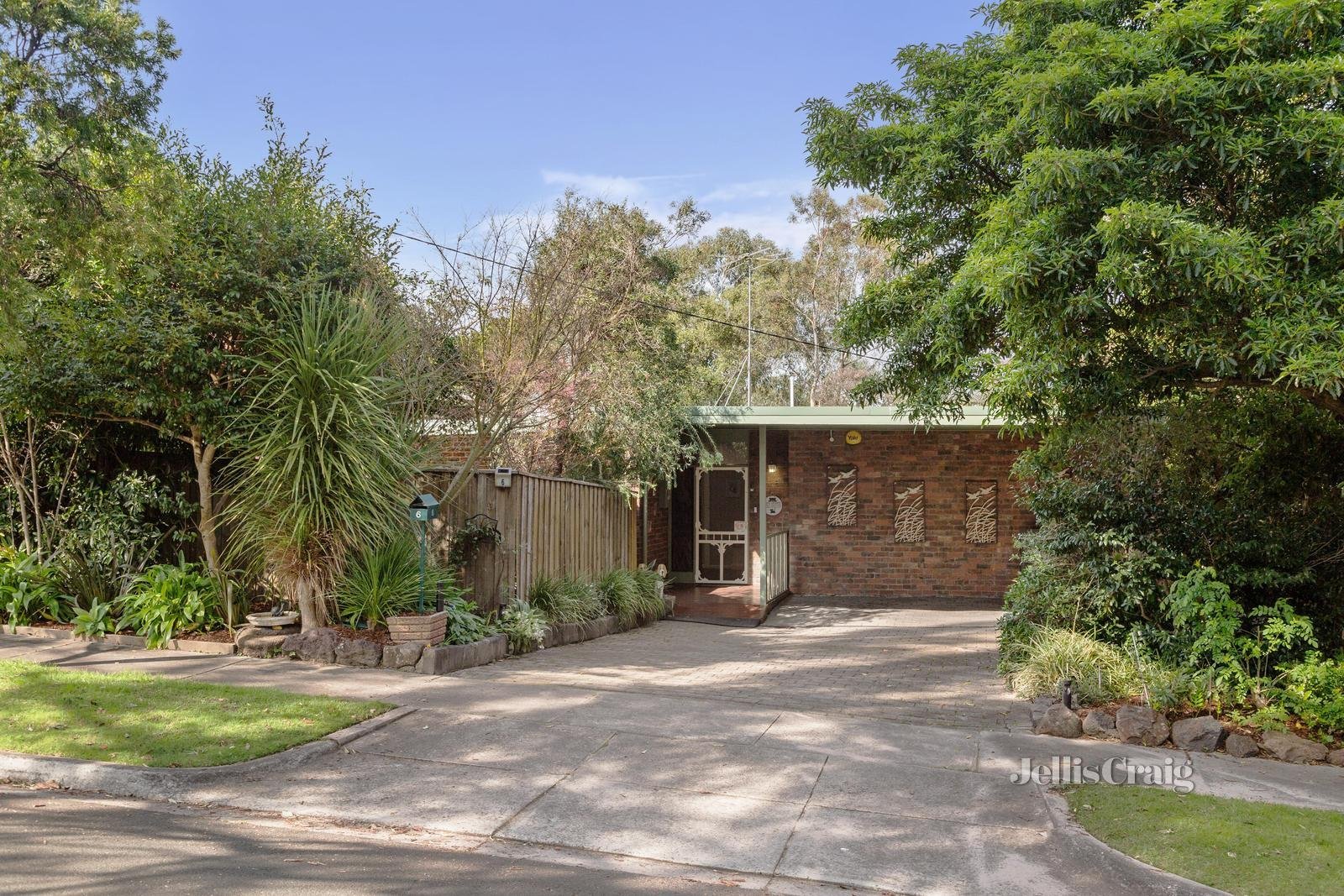6 Genoa Court, Mount&nbsp;Waverley image 2