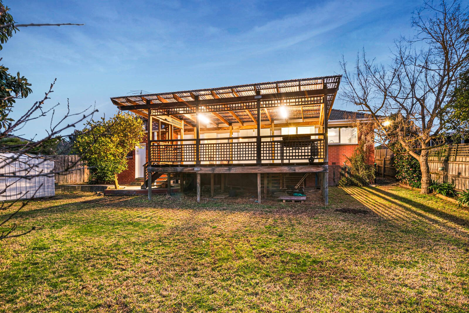 Property Gallery Thumbnail 11