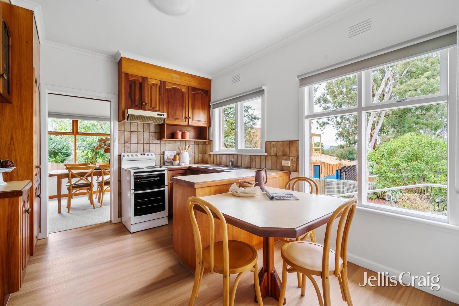 6 Glengarriff Crescent, Montmorency image 4