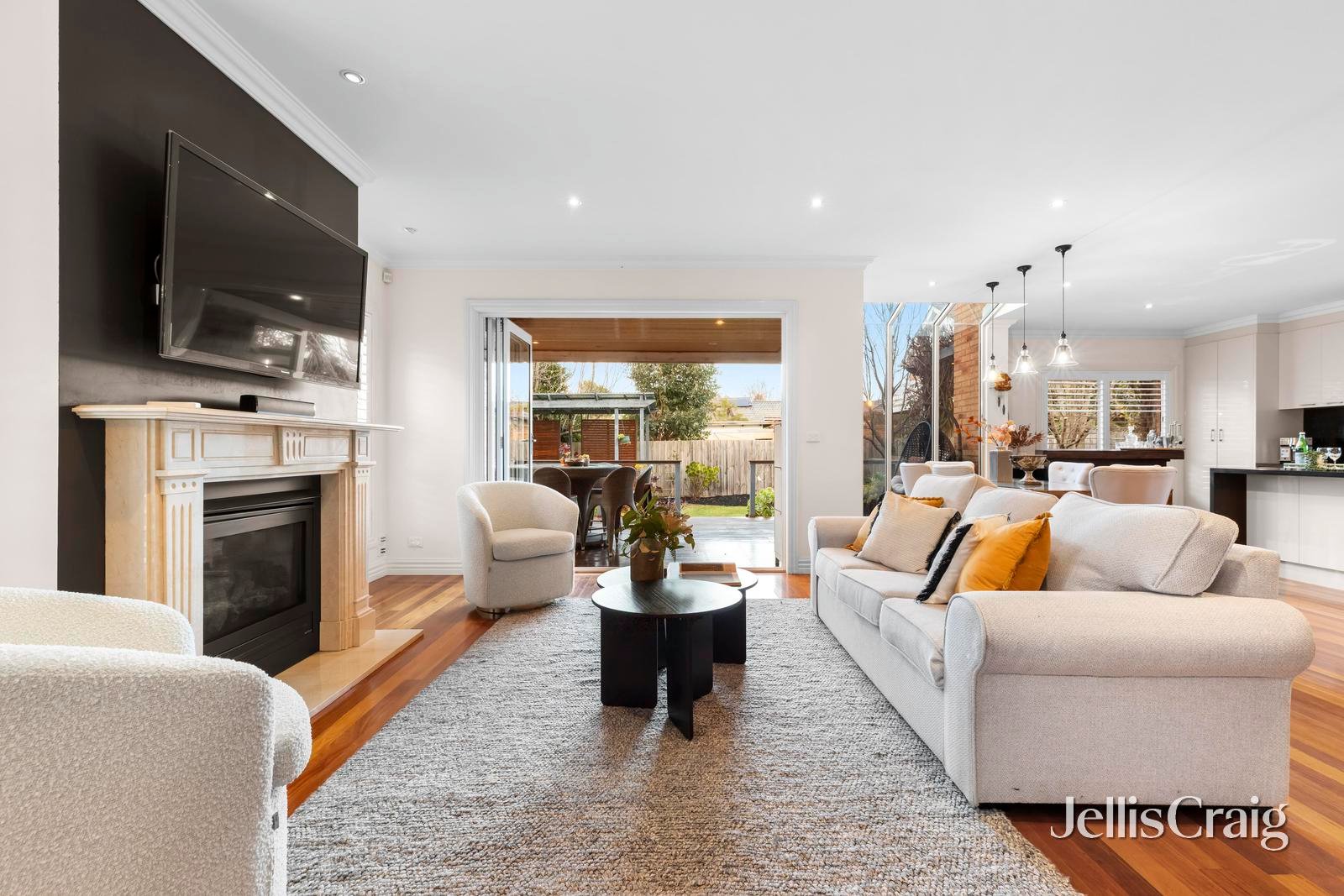 6 Glenmore Grove, Mount&nbsp;Waverley image 8