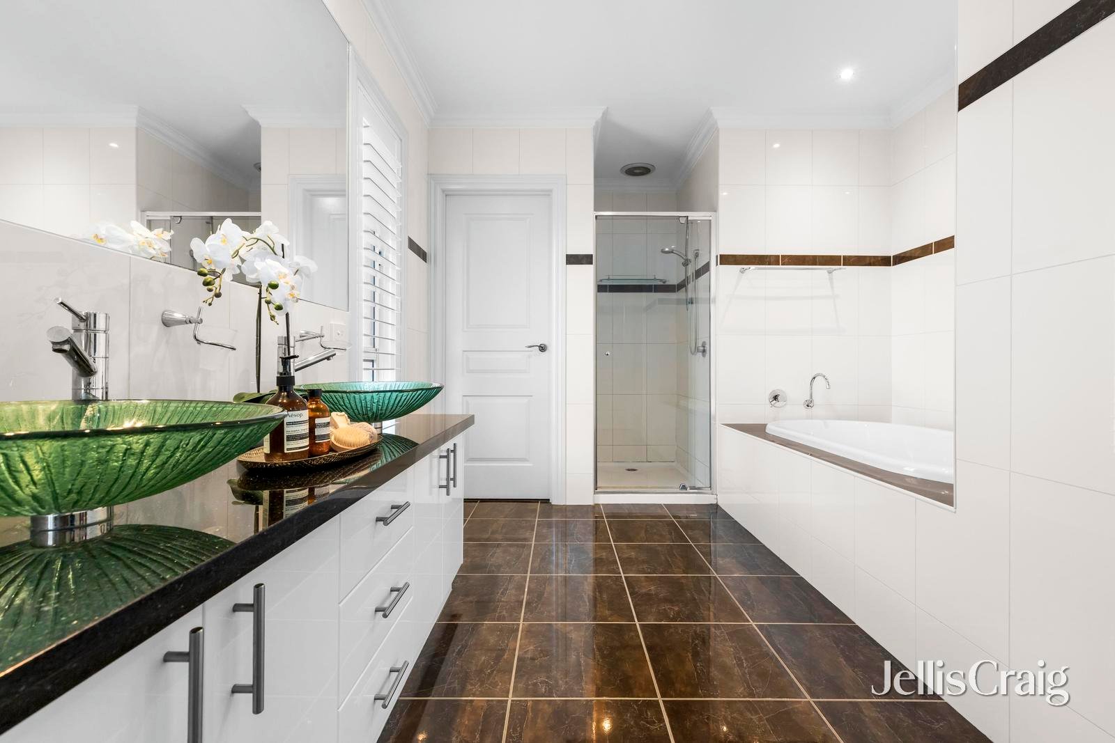 6 Glenmore Grove, Mount&nbsp;Waverley image 14