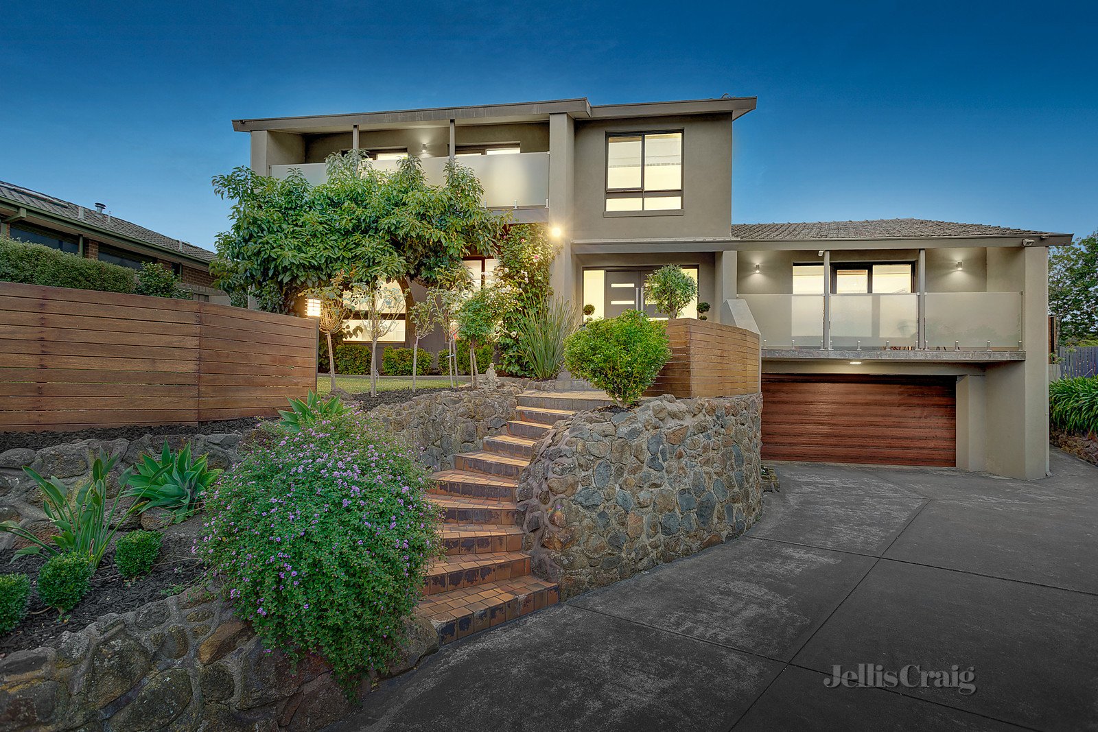 6 Gloucester Court, Templestowe image 2