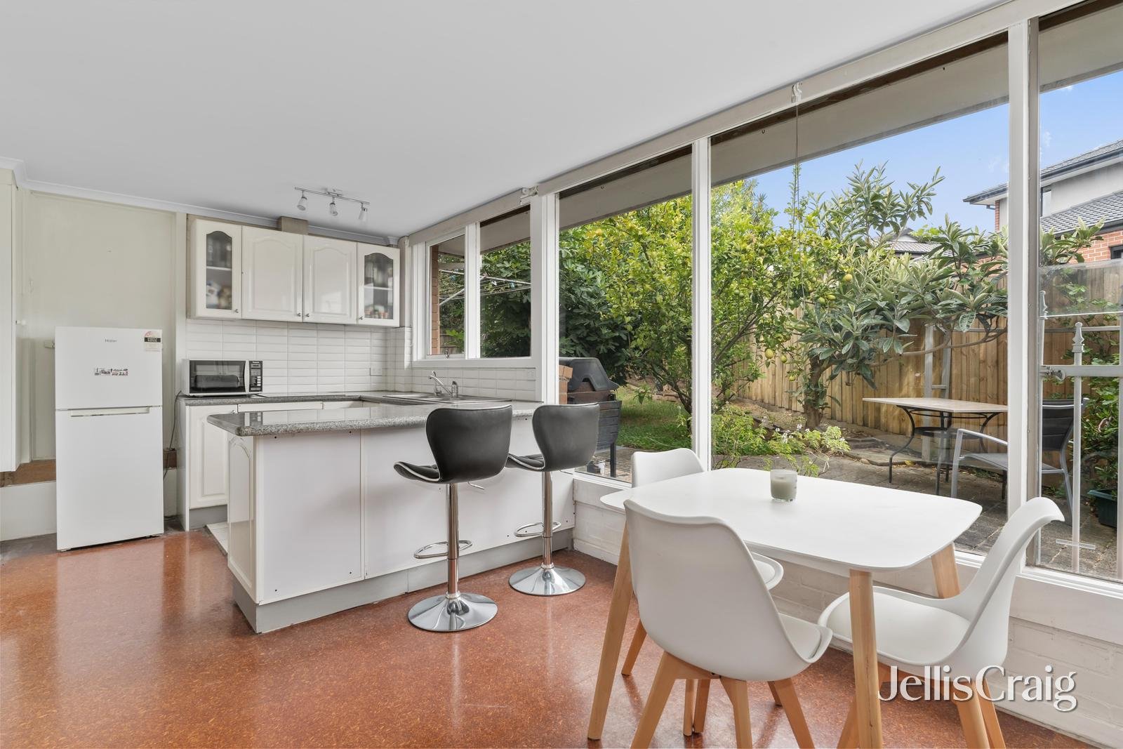 6 Golden Court, Doncaster image 5