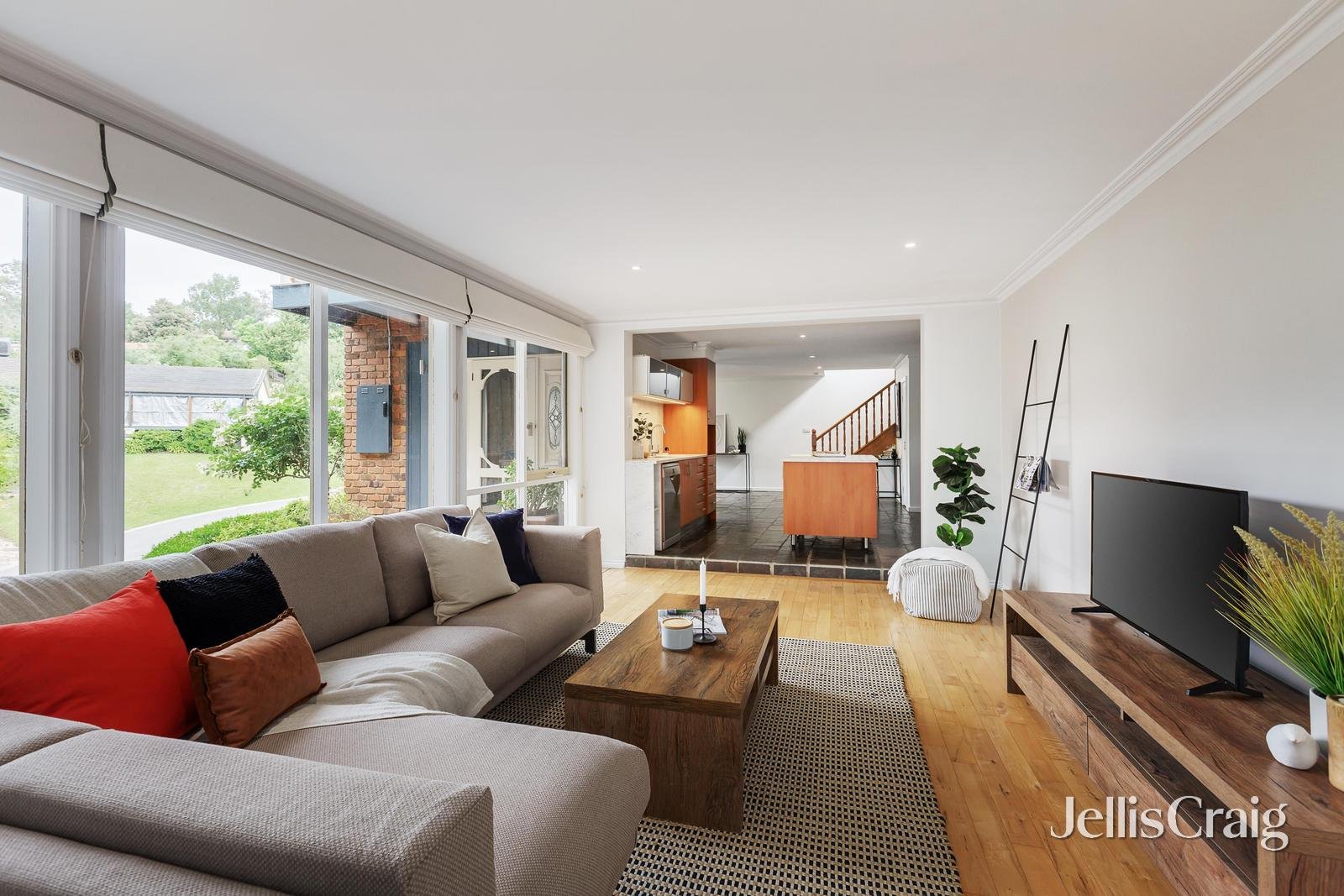 6 Goodlet Place, Eltham image 2