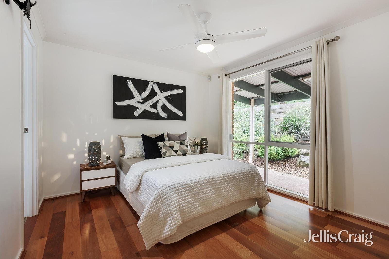 6 Goodlet Place, Eltham image 7