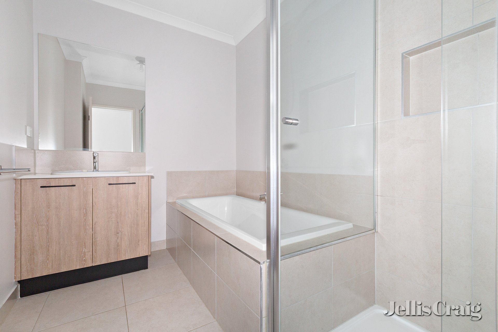 6 Goyin Street, Bonshaw image 5