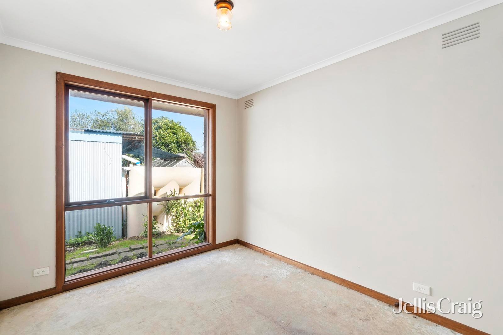 6 Graham Street, Glen&nbsp;Waverley image 6