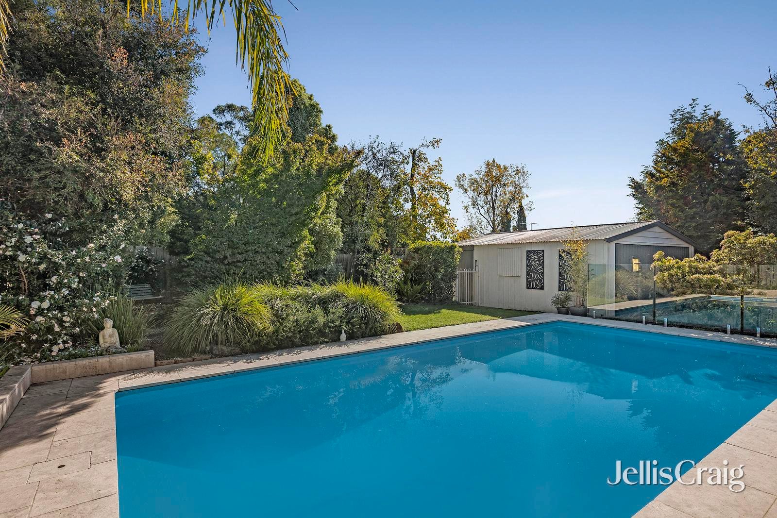 6 Gum Tree Close, Croydon image 14