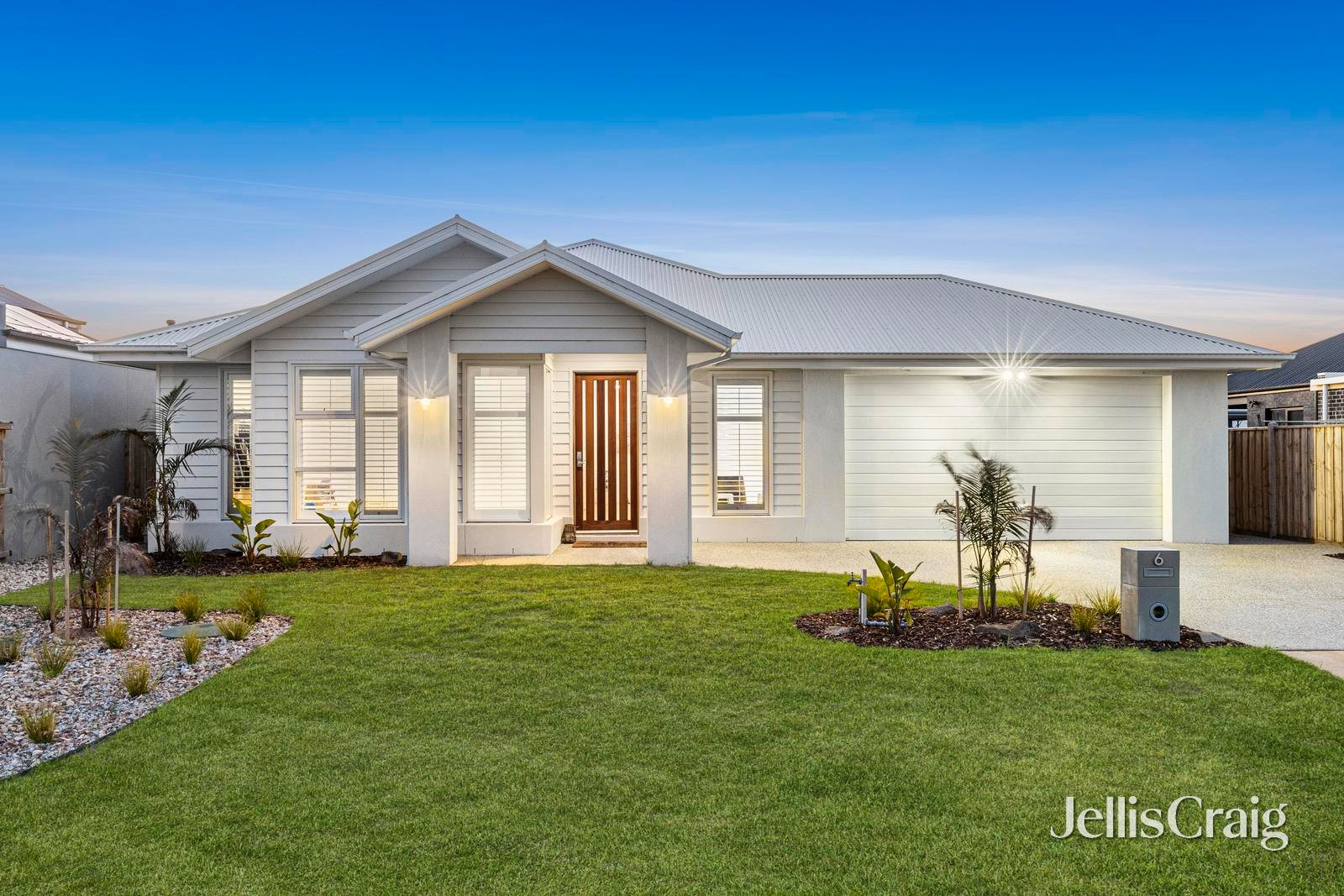 6 Halcyon Street, Point&nbsp;Lonsdale image 1