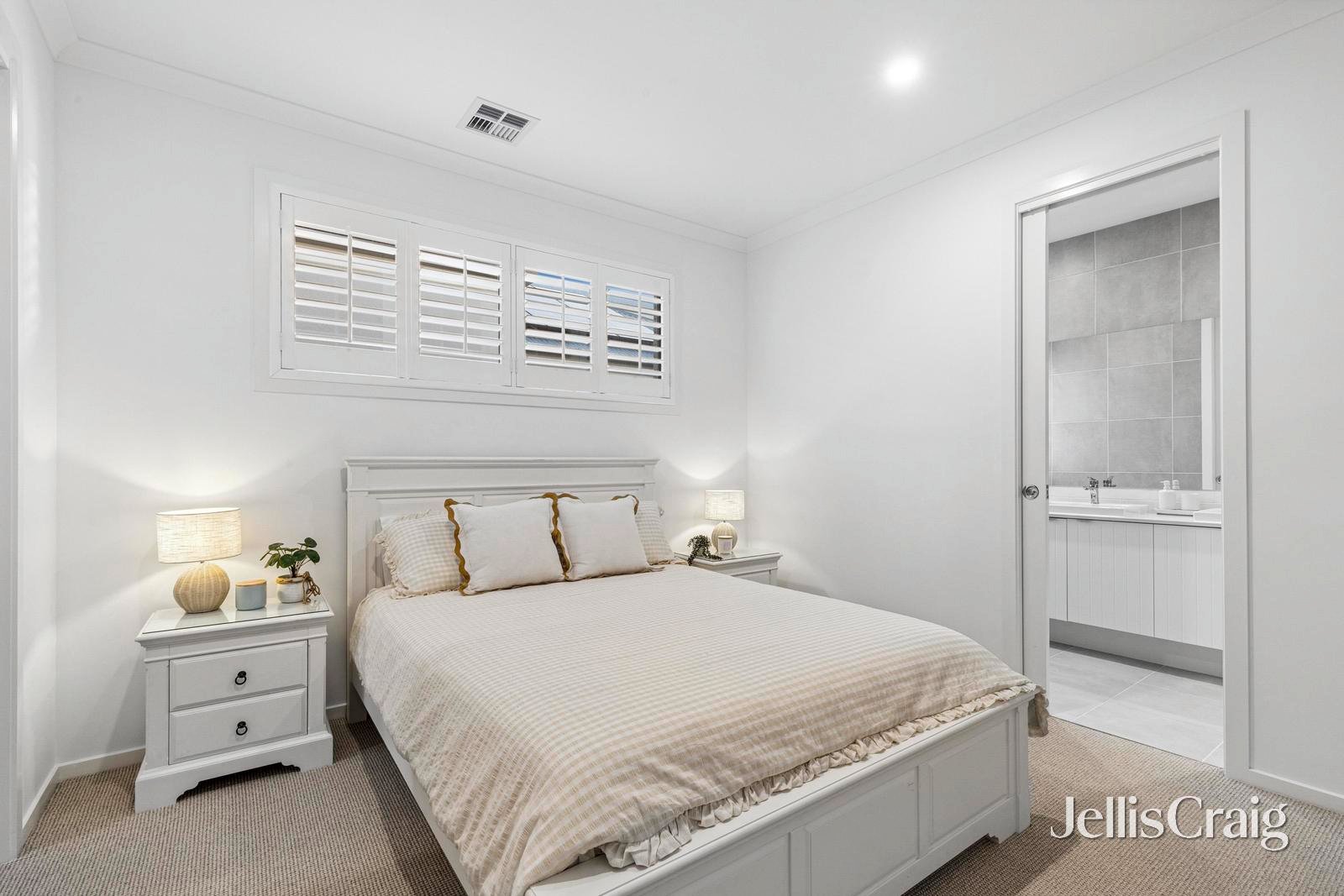 6 Halcyon Street, Point&nbsp;Lonsdale image 5