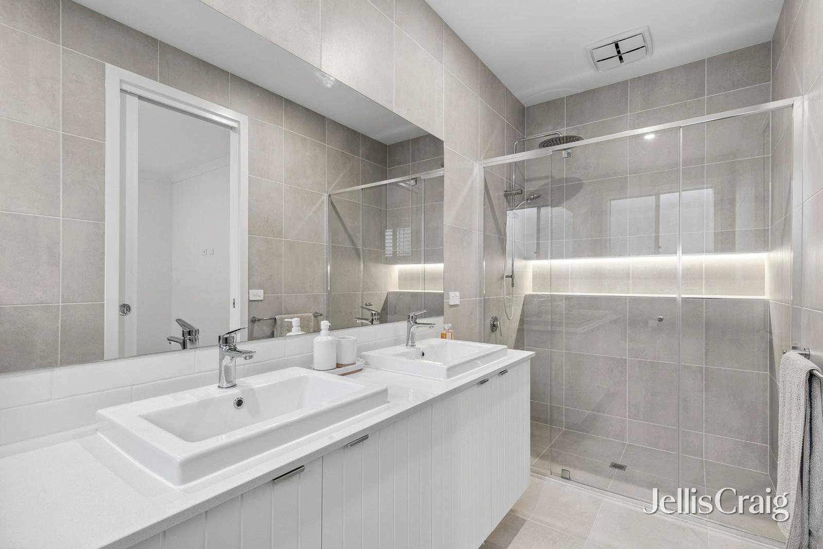 6 Halcyon Street, Point&nbsp;Lonsdale image 6