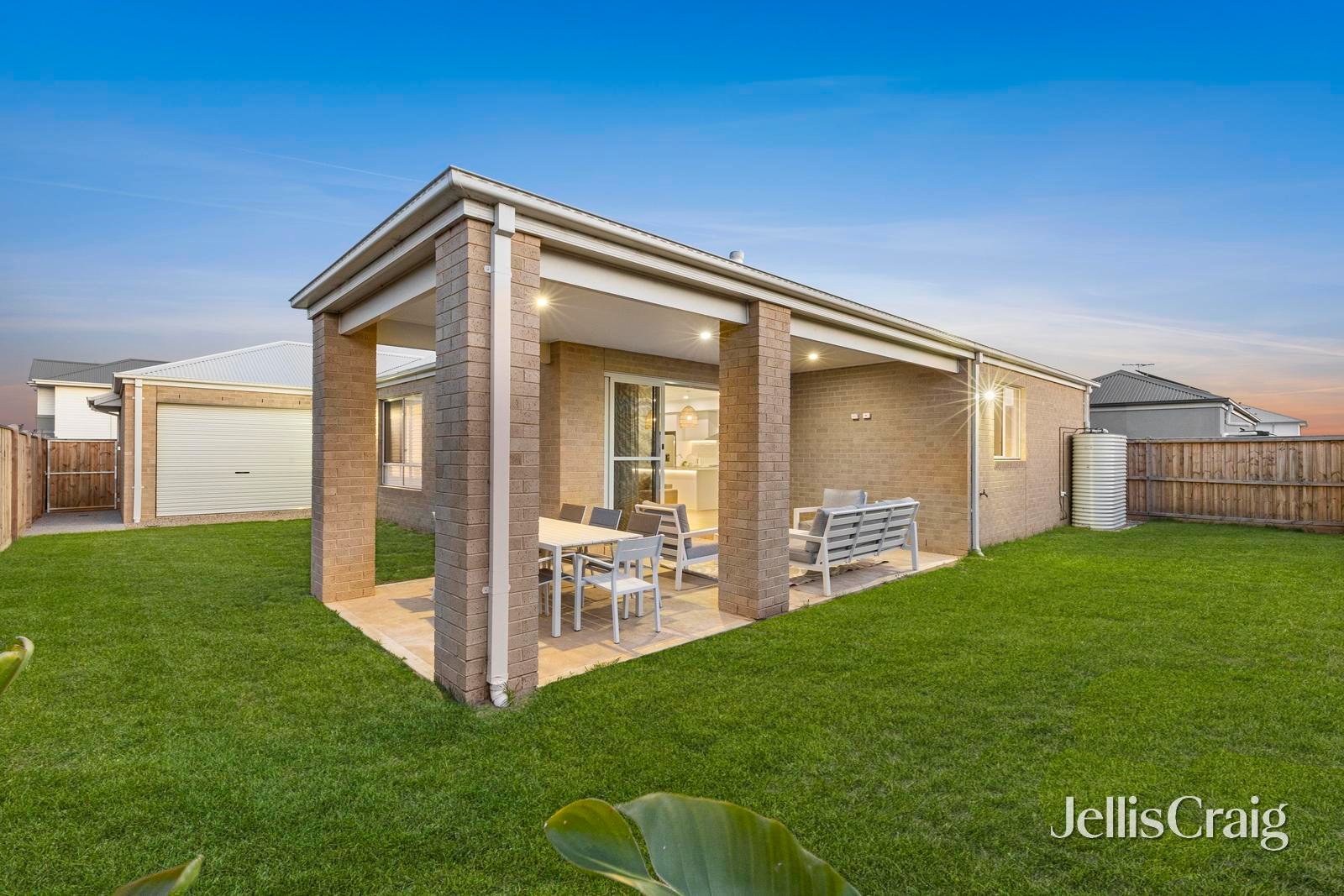 6 Halcyon Street, Point&nbsp;Lonsdale image 11