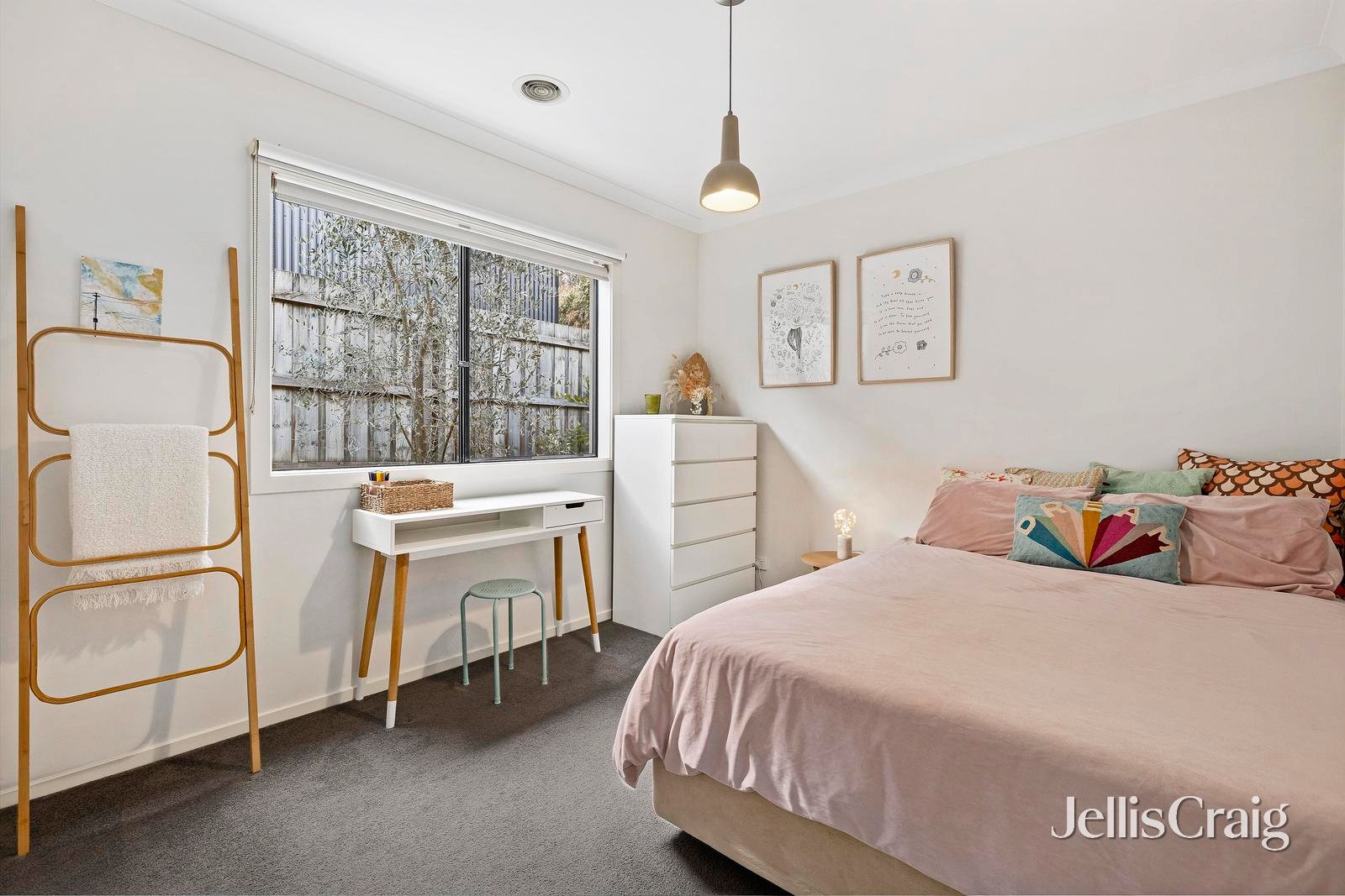 6 Hardidge Street, Croydon image 14