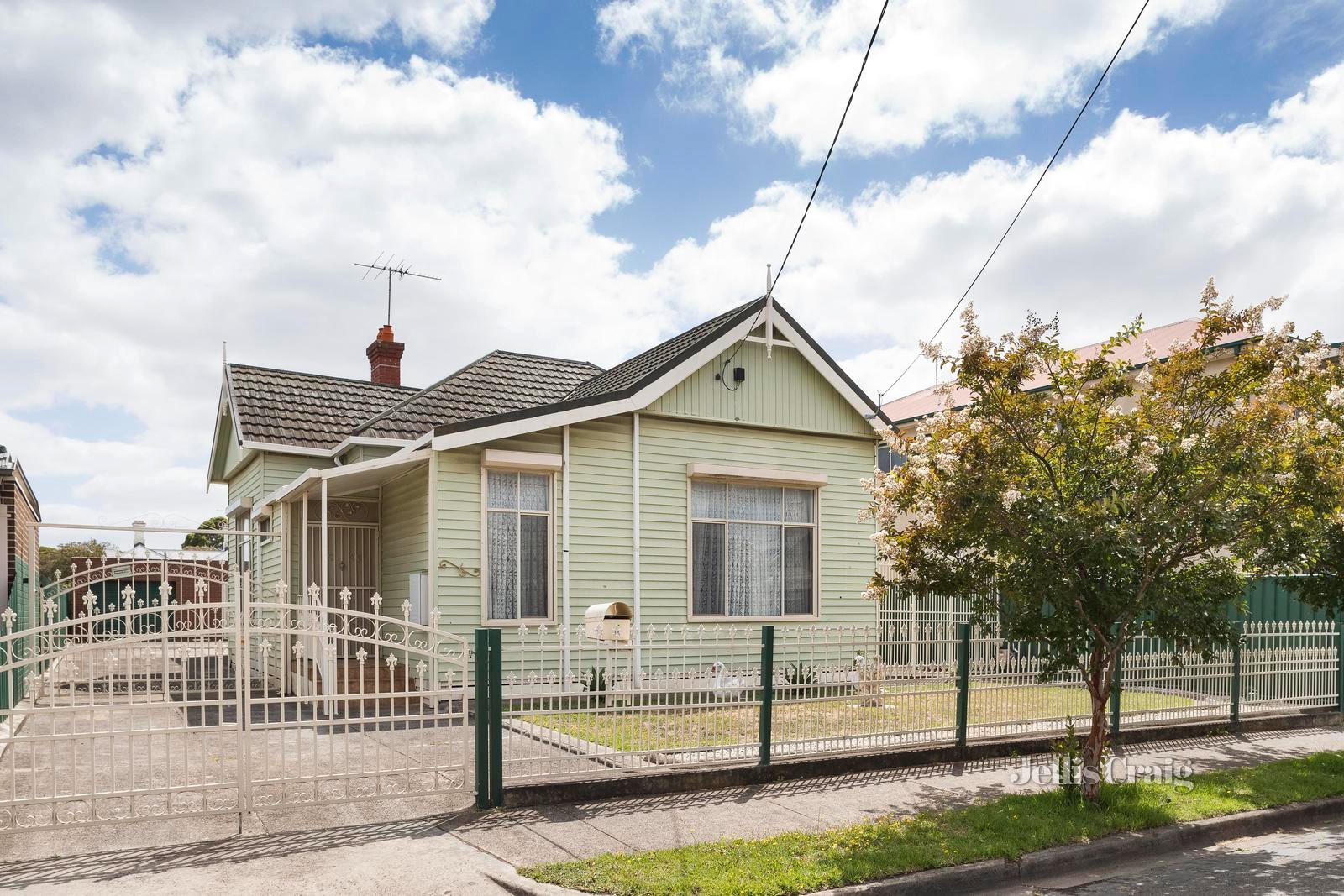 6 Harold Street, Thornbury image 3