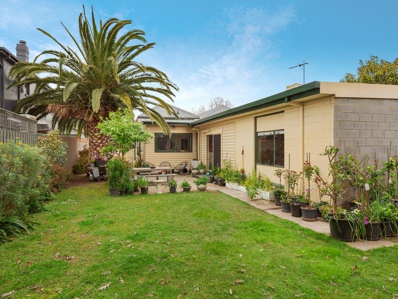 6 Havelock Road, Hawthorn East image 3