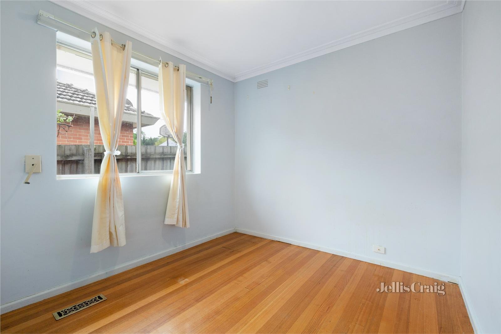 6 Heany Street, Mount Waverley image 7