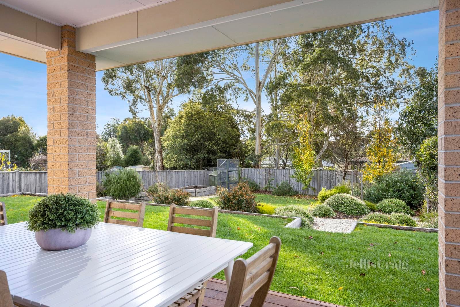 6 Heffernan Court, Woodend image 3