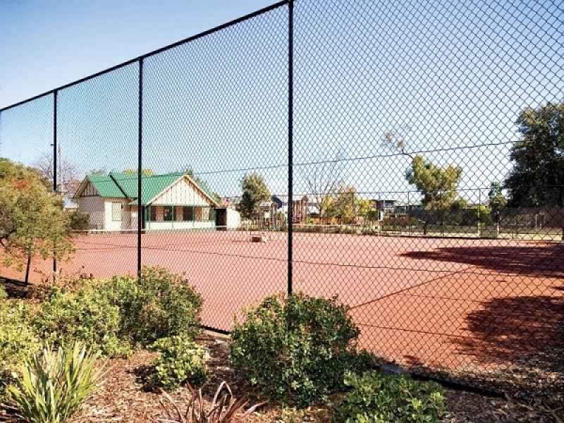 6 Henry St, Williamstown image 6