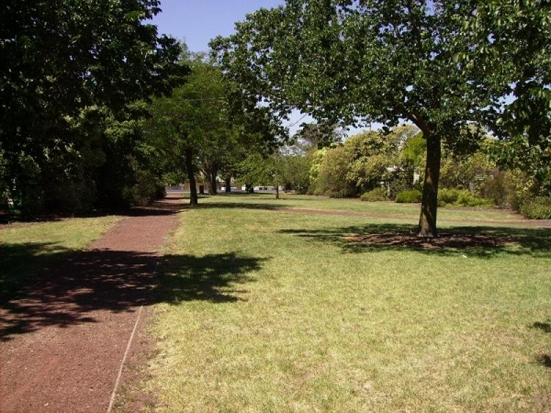 6 Henry St, Williamstown image 7