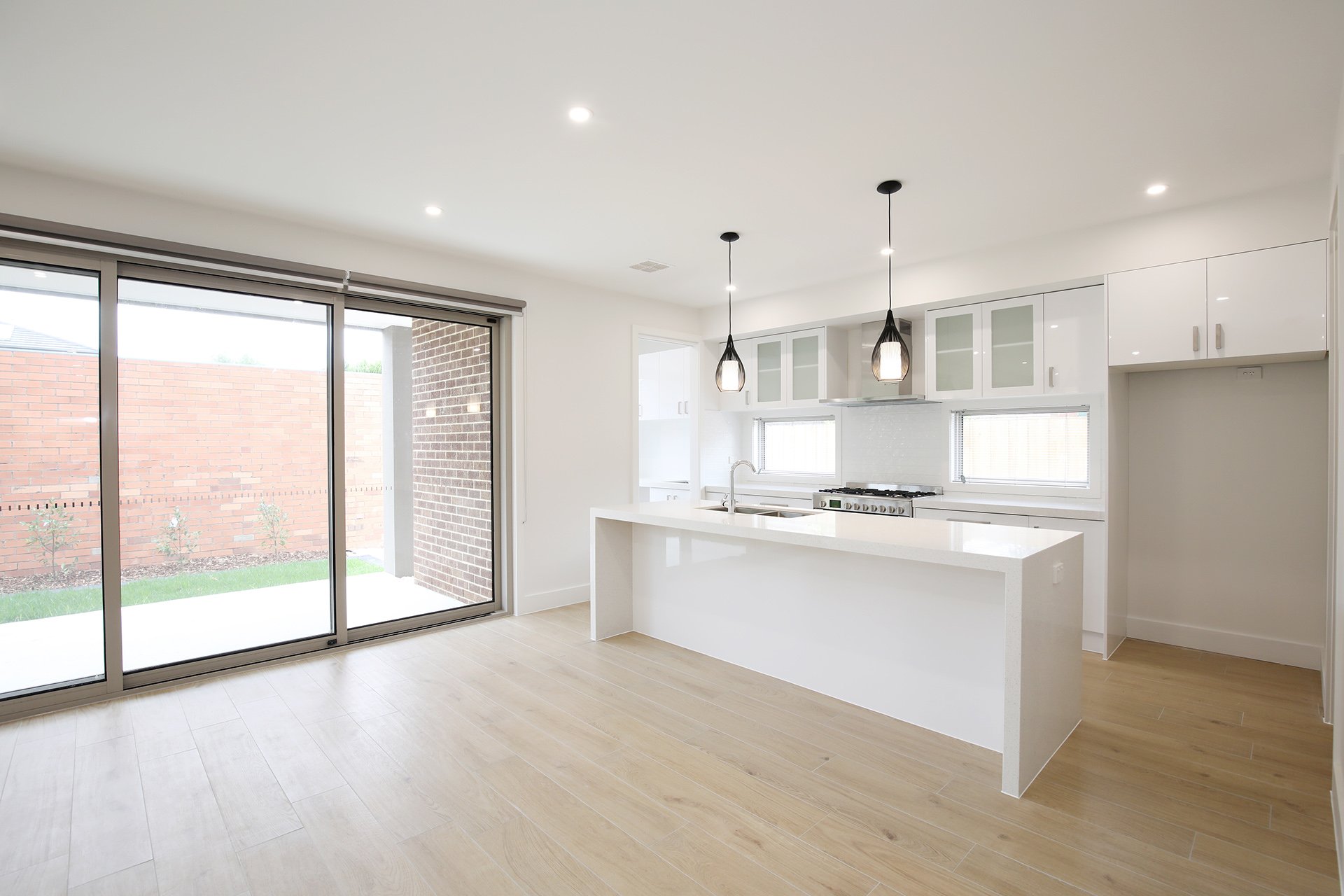 6 Highfield Road, Doncaster East image 3