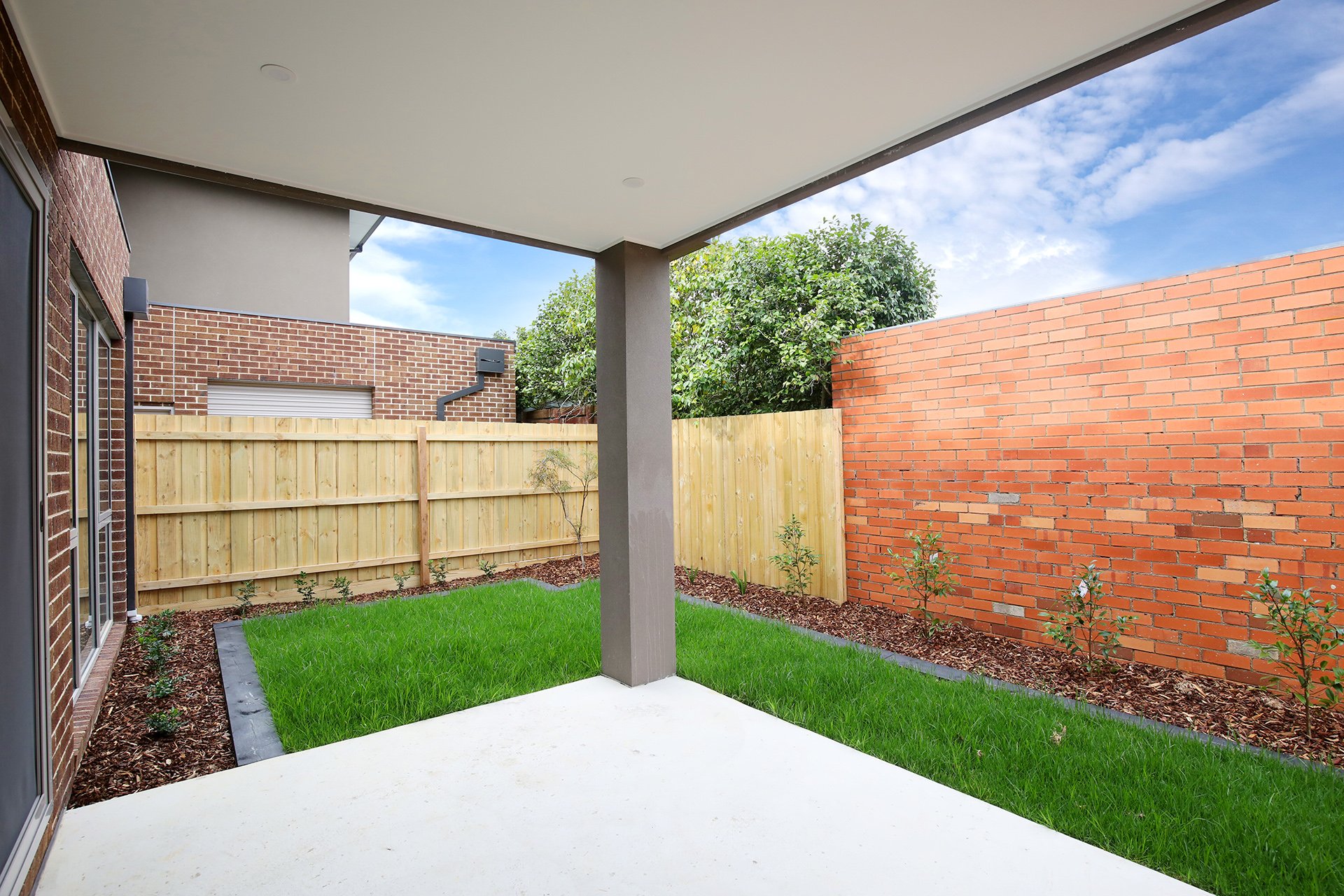 6 Highfield Road, Doncaster East image 5