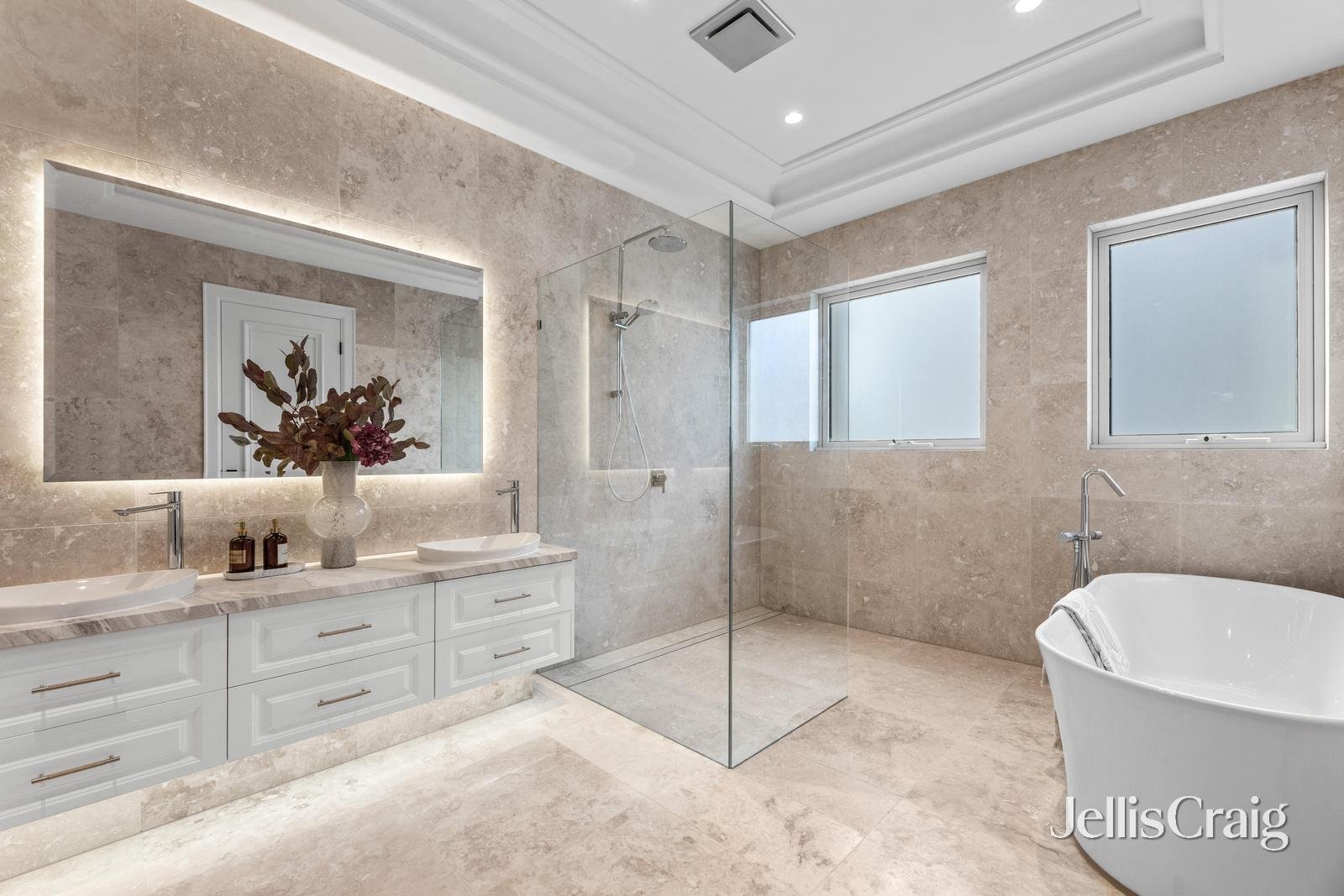 6 Highland Avenue, Balwyn image 22