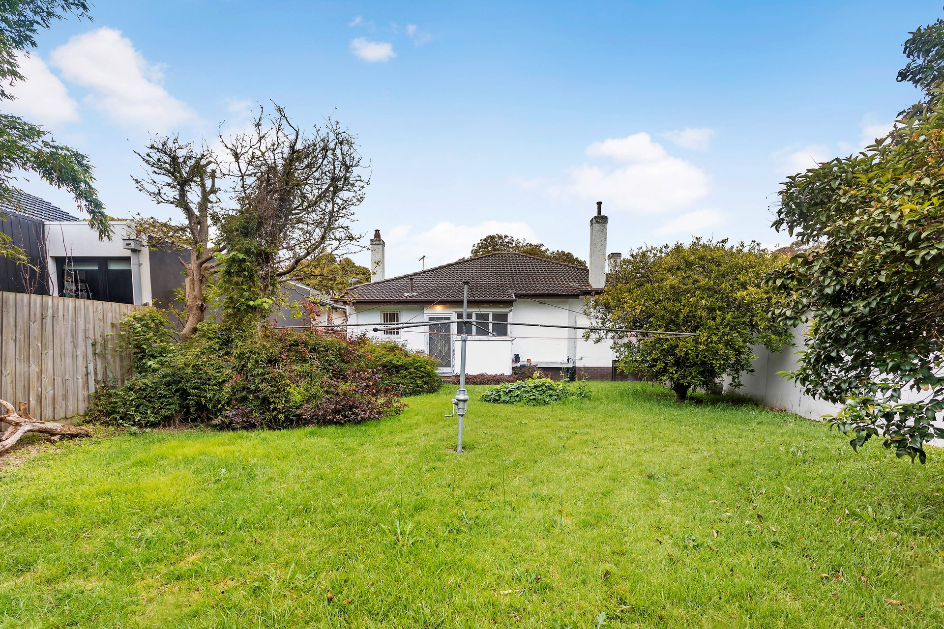Property Gallery Thumbnail 9