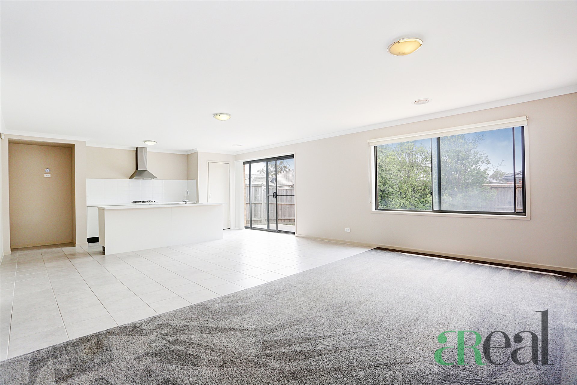 6 Holding Way, Doreen VIC 3754