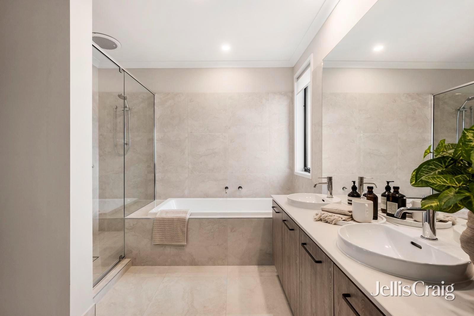 6 Honour Avenue, Lilydale image 21