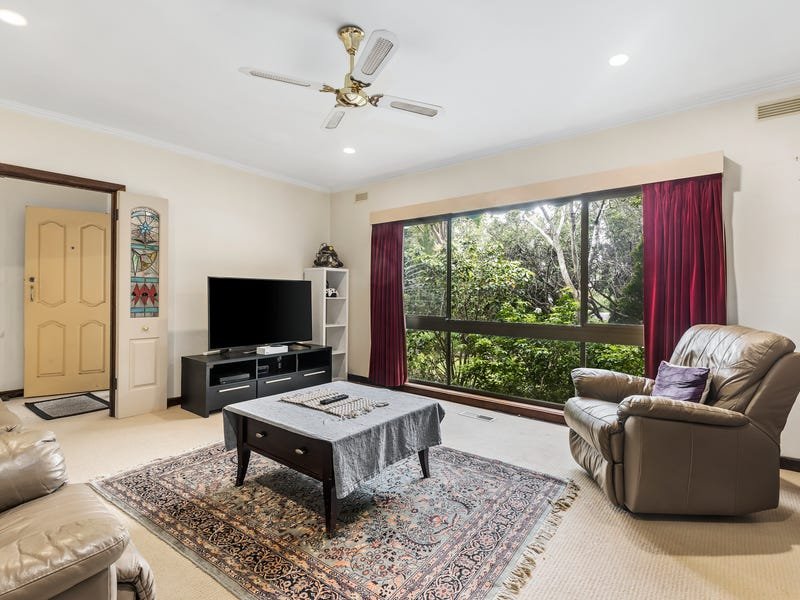 Property Gallery Thumbnail 3