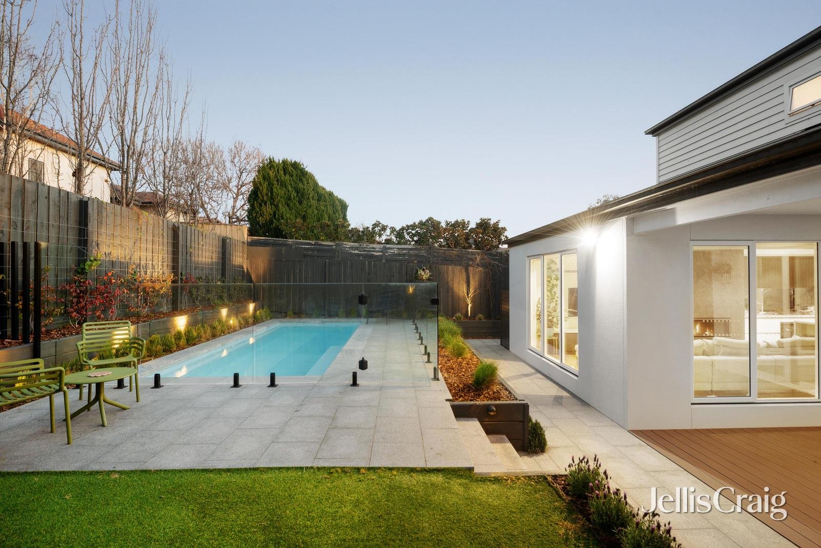 6 Hudson Street, Hampton image 22