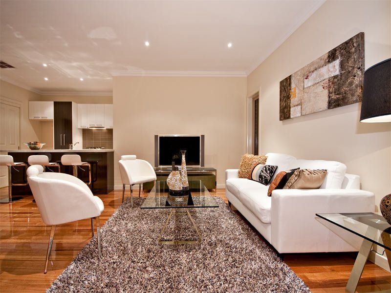 6 Ian Grove, Burwood image 5