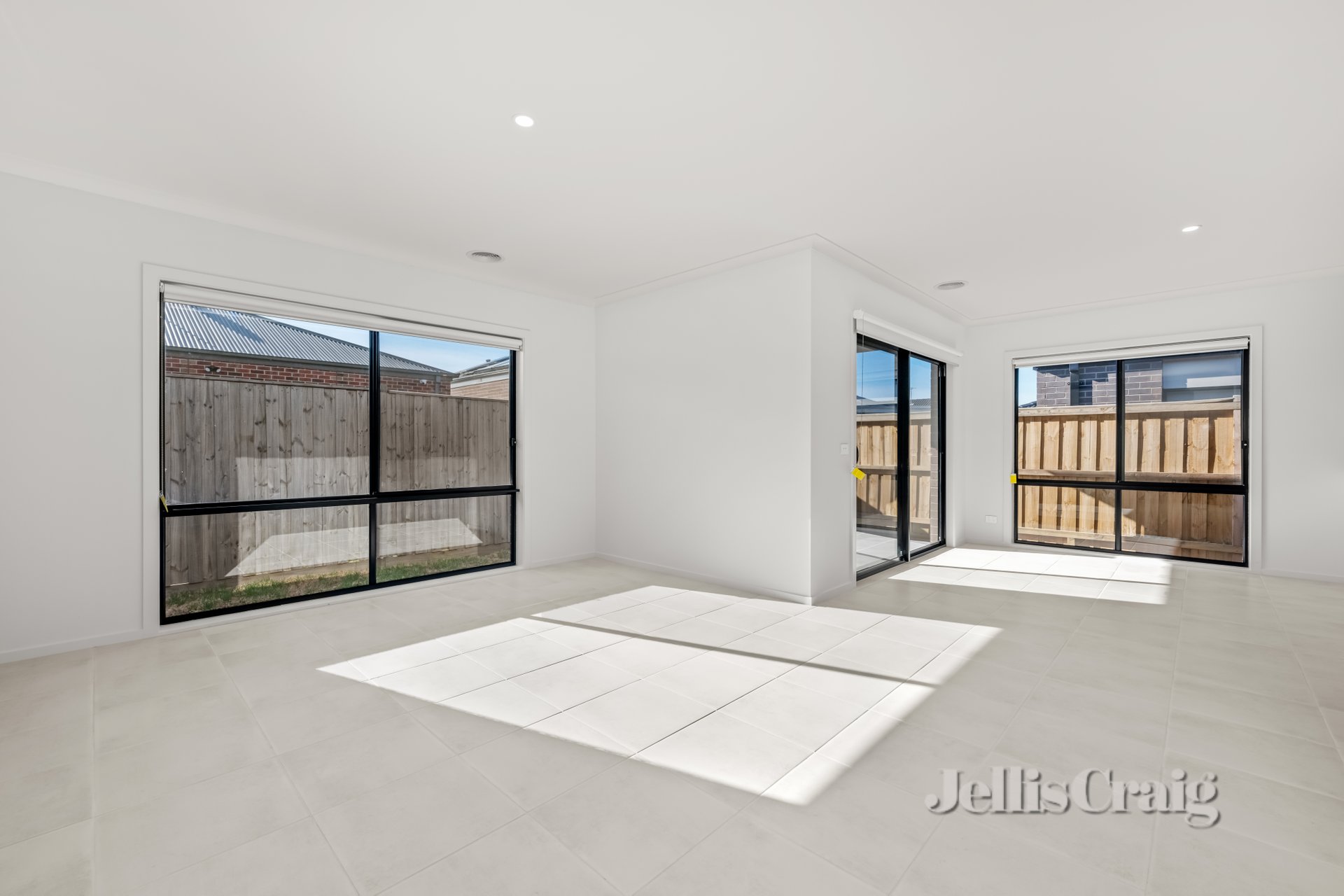 6 Illusion Terrace, Diggers Rest image 3