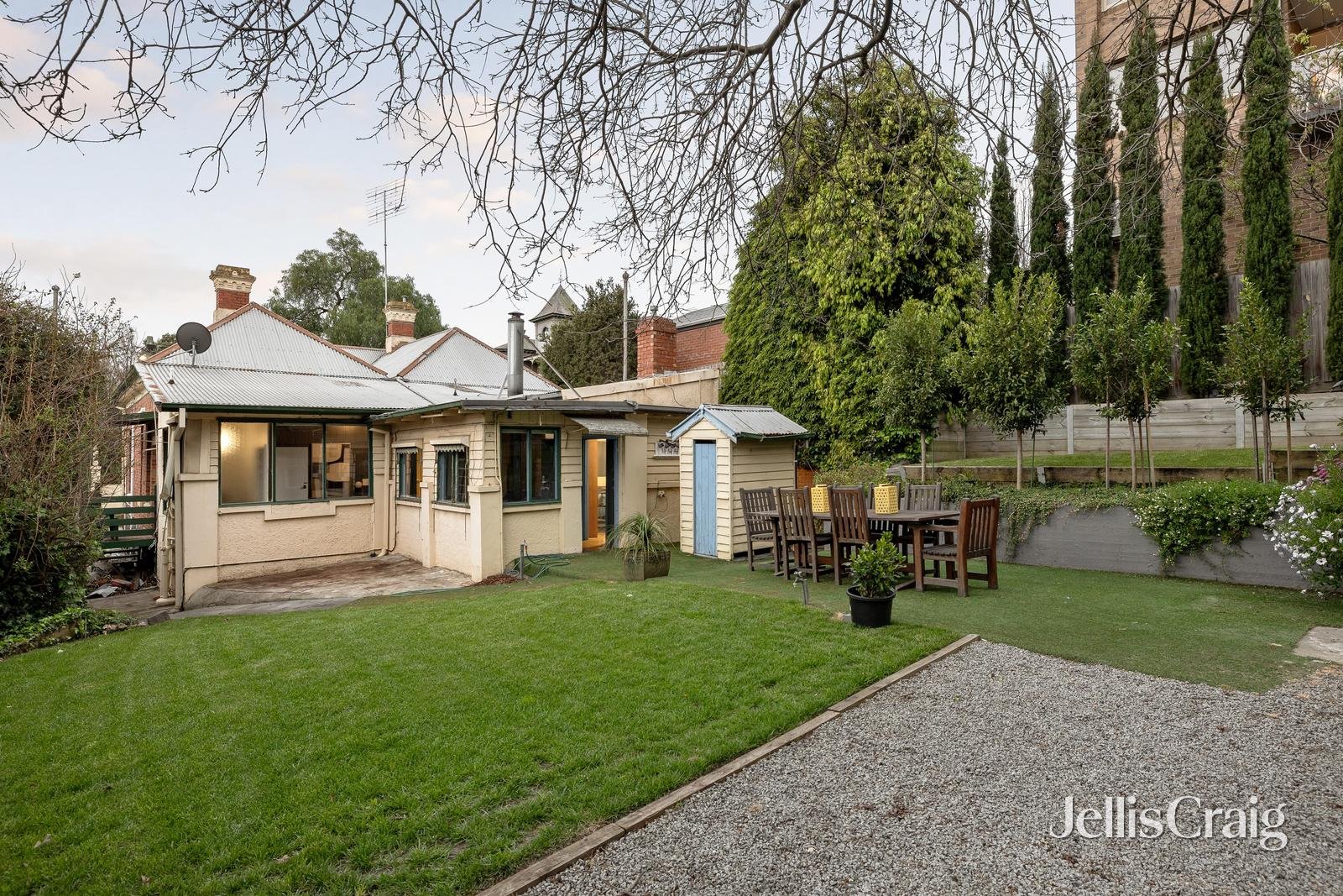6 Isabella Grove, Hawthorn image 17