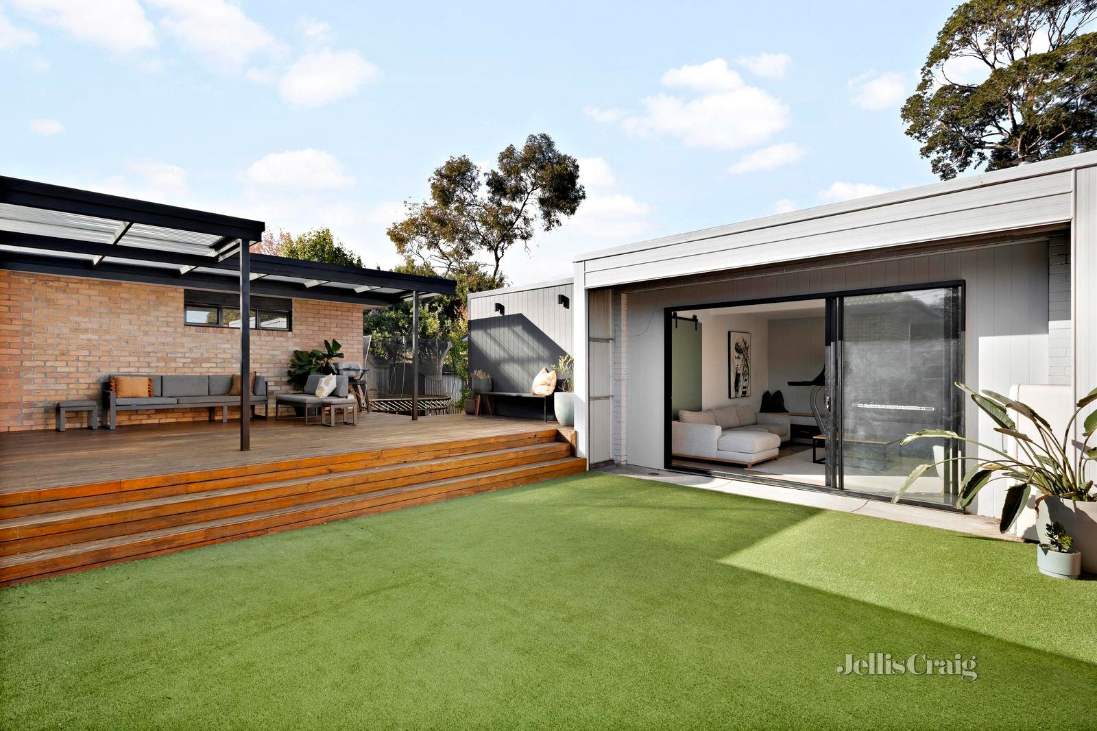 6 Ivy Street, Cheltenham image 14