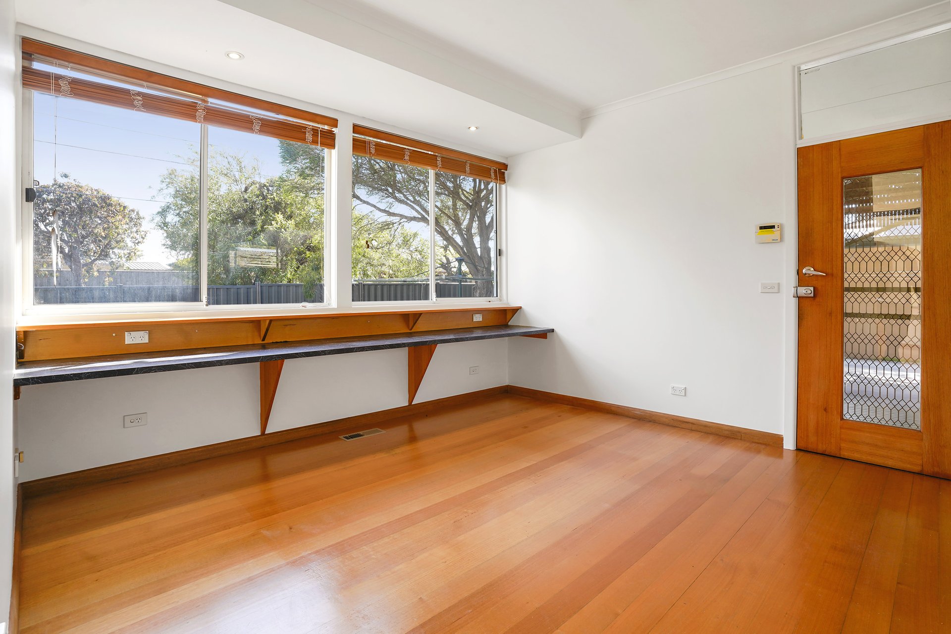 6 Jack Road, Cheltenham image 7