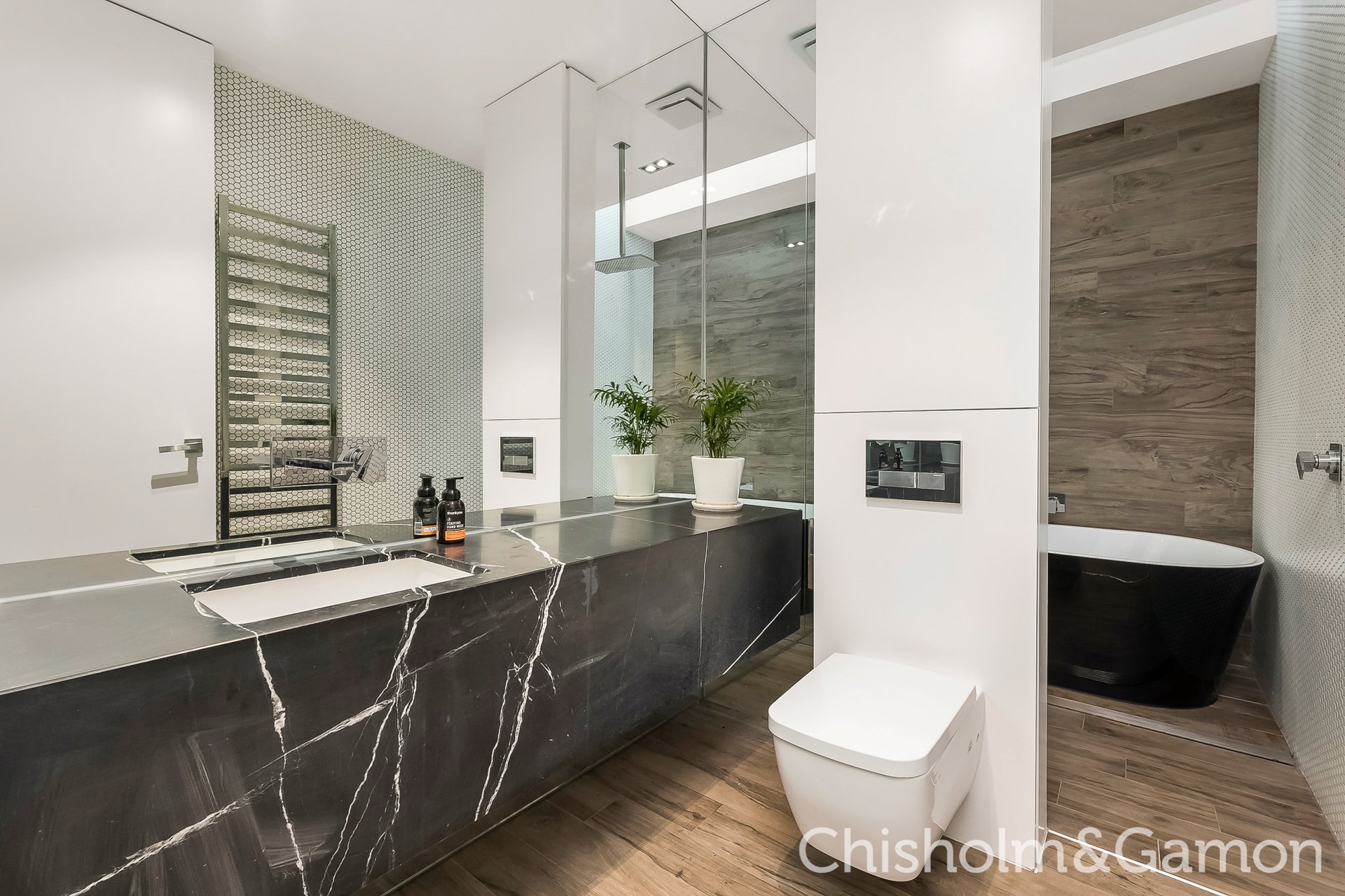 6 Joyce Street, Elwood image 7