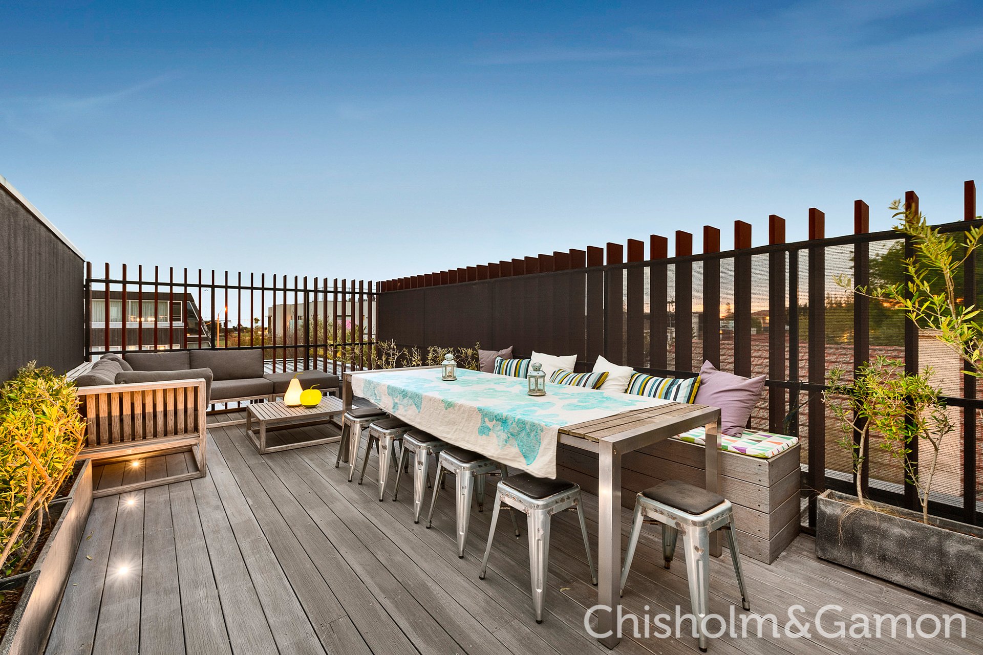 6 Joyce Street, Elwood image 14