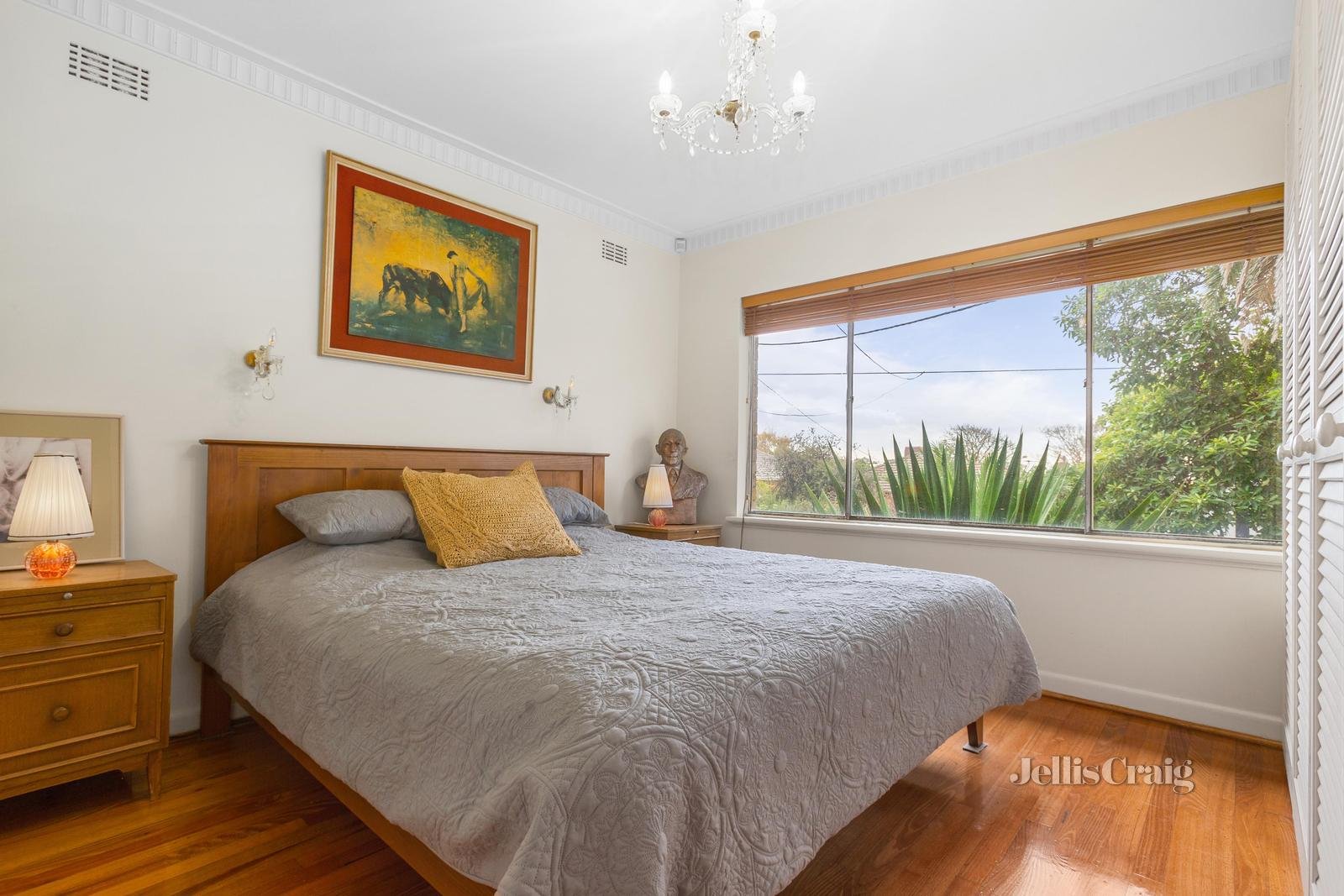 6 Jubilee Street, Mount Waverley image 8