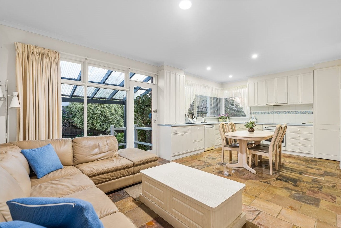 6 Kauri Court, Doncaster East image 6