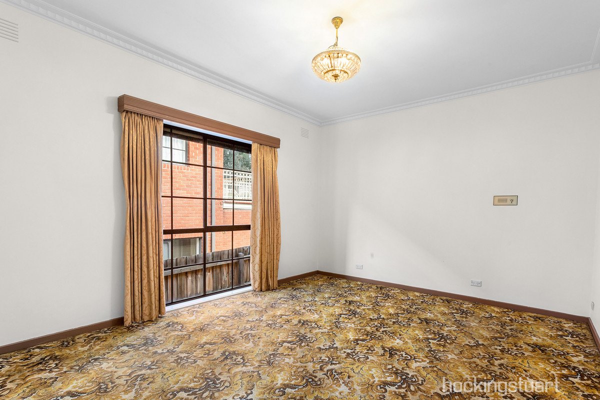 6 Keats Street, Burwood East image 8