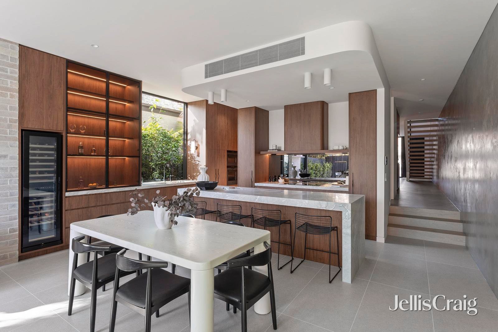 6 Kendall Street, Elwood image 4