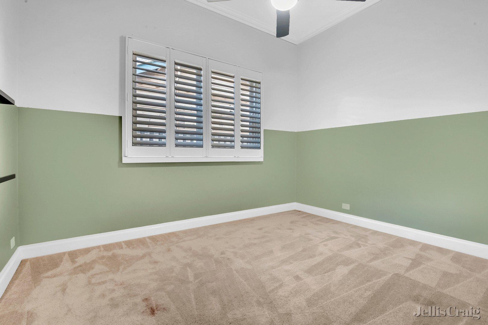 6 Kent Road, Pascoe Vale image 9
